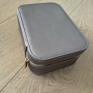 True Botanicals Travel Case